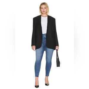 Good American Always Fits Good Legs Crop - Size 6-12